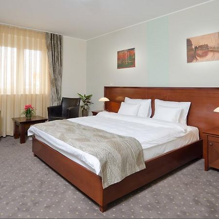 Garni Hotel Semlin B&B Belgrad Oda fotoğraf